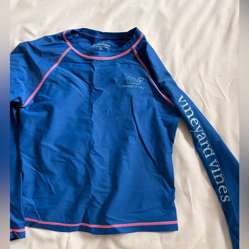 vineyard vines rash guard